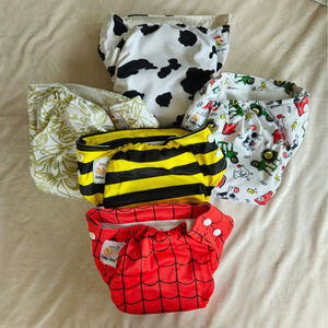 KaWaii Baby One-Size Pocket Cloth Diaper Bundle - Set of 5 + Inserts